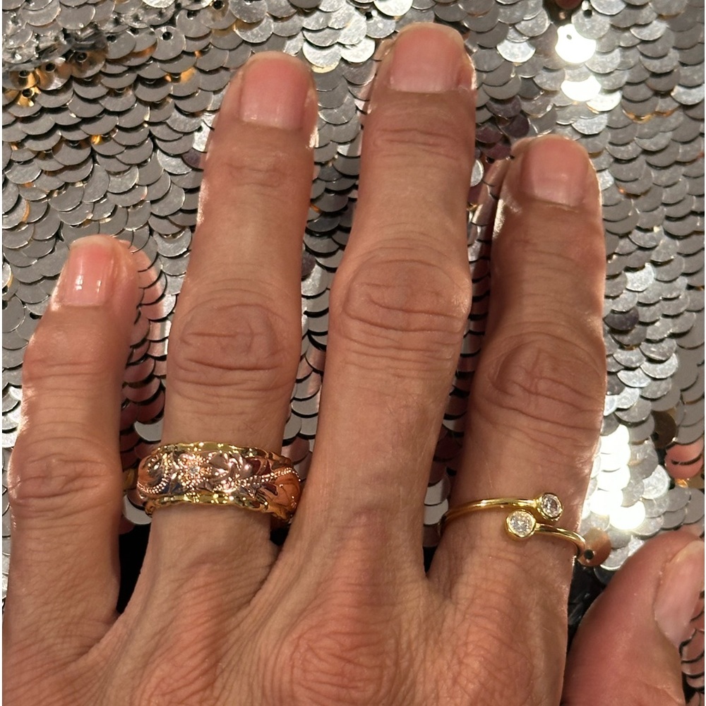 Hawaiian Heirloom Plumeria Wedding Band Rose & Yellow Gold Cubic Zirconia - Picture 4 of 13